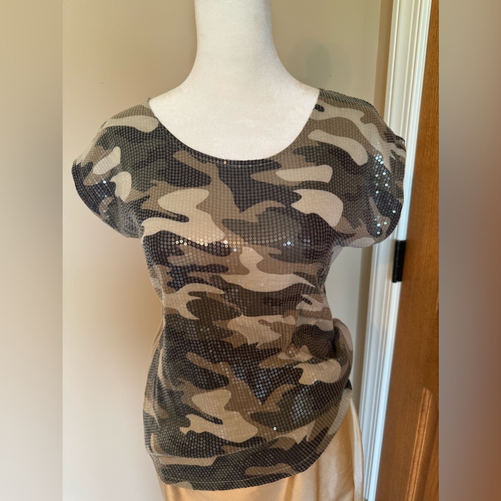Sequin Camo Cap Sleeve Top Size XS (Juniors)